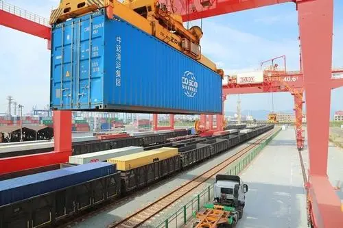 Sea-railway Multimodal Transportation